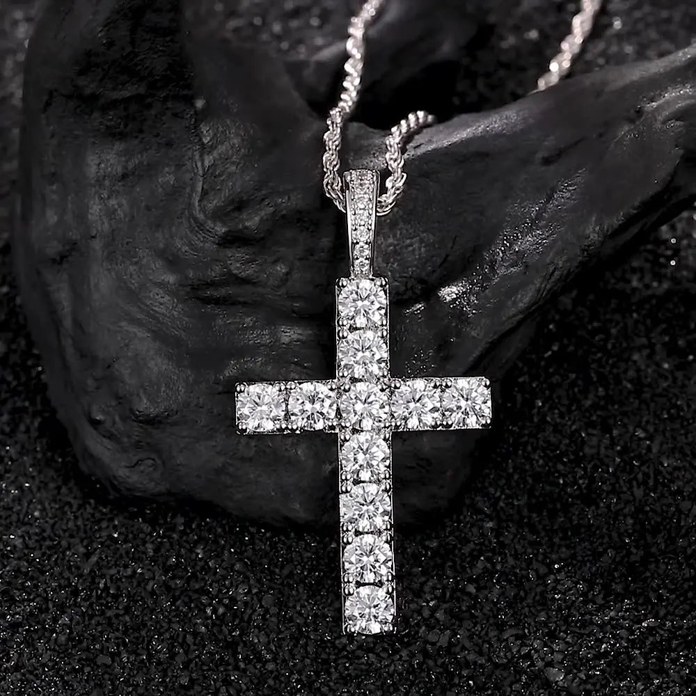 Halaile 5MM 0.5CT Moissanite/Zircon Cross Pendant Necklace 925 Sterling Silver Men Women Sparkling Fine Jewelry Gift