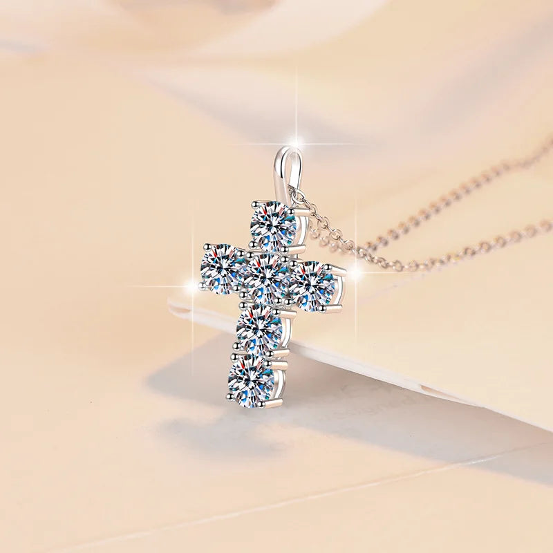 Halaile 5MM 0.5CT Moissanite/Zircon Cross Pendant Necklace 925 Sterling Silver Men Women Sparkling Fine Jewelry Gift